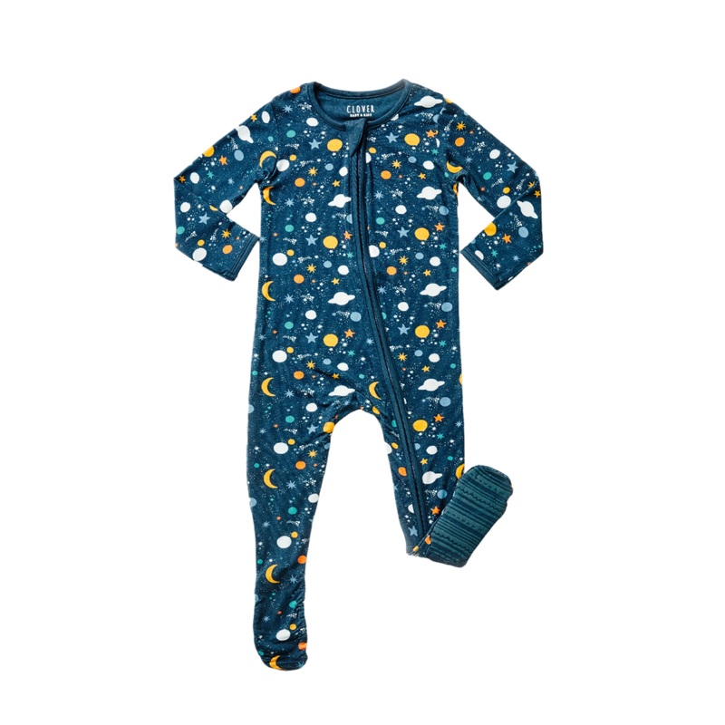 Soft & Stretchy Zipper Footie – Luna Midnight
