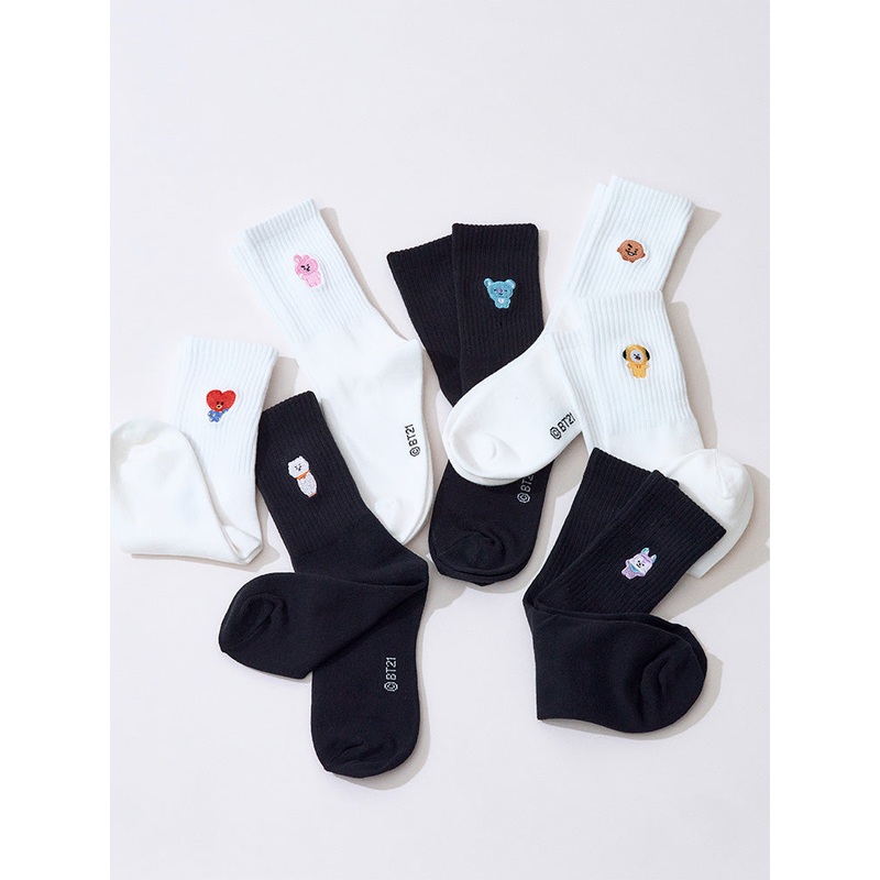 BT21 Basic Lip Embroidery Socks