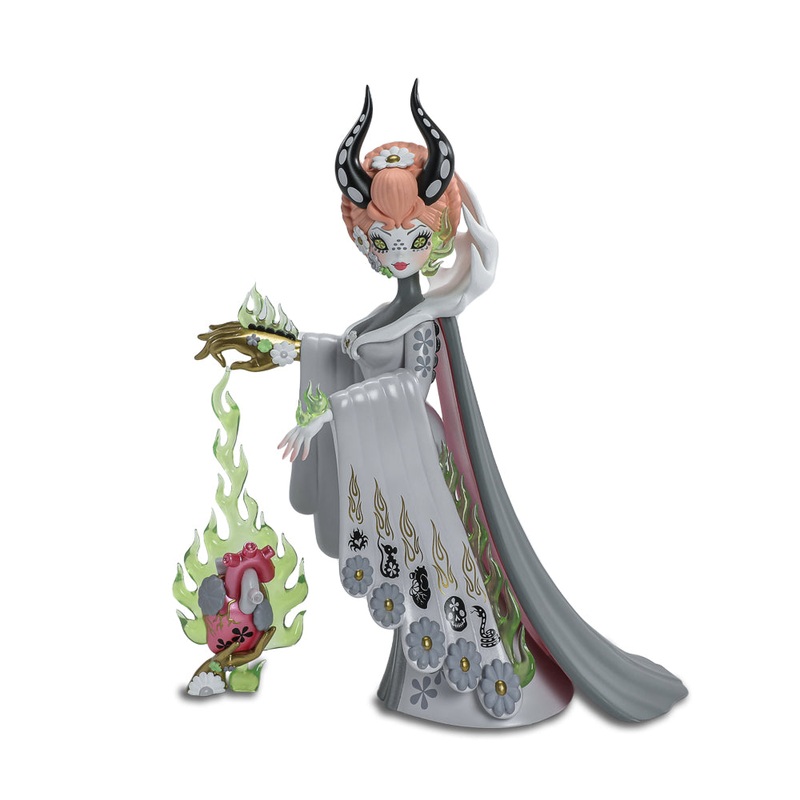 Witch Queen 8 Vinyl Art Figure by Junko Mizuno – SOLD OUT