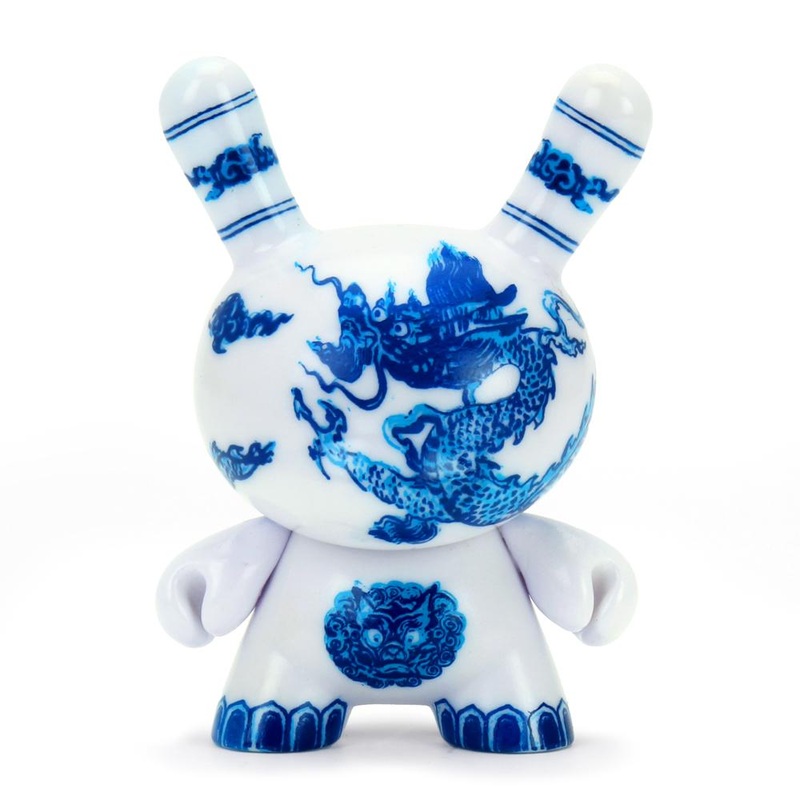 The Met 3-Inch Showpiece Dunny – Chinese Dragon Panel