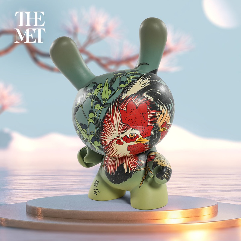 The Met 3 Showpiece Dunny Vinyl Art Figure – Rooster, Hen and Chicken with Spiderwort by Katsushika Hokusai (PRE-ORDER)