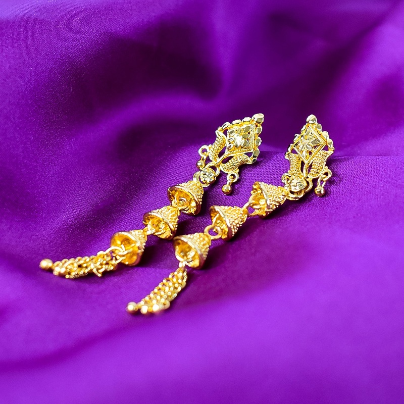 Gold-Plated Earrings for Women  Elegant, Timeless Design with a Luxurious Finish