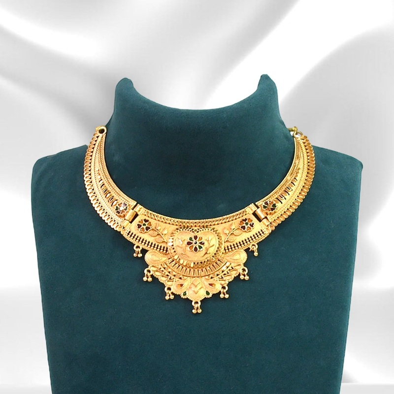 Elegant Gold Plated Necklace Set – Timeless Luxury