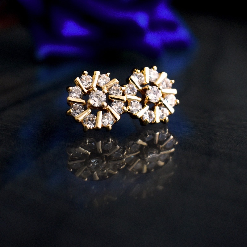 Heritage Traditional Earrings – Elegant and Timeless Design