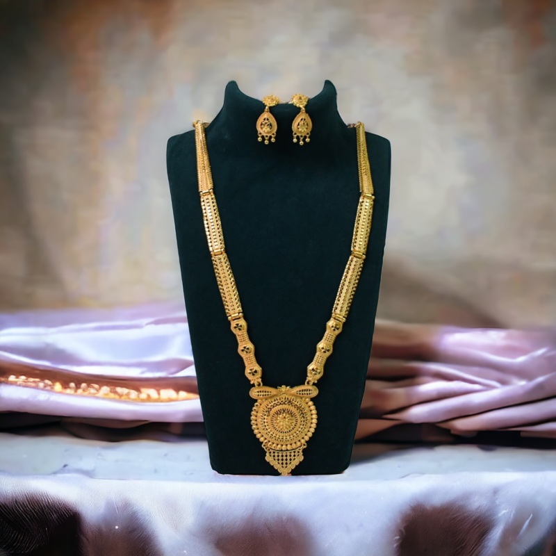 Stunning Statement Necklace – Stand Out in Style