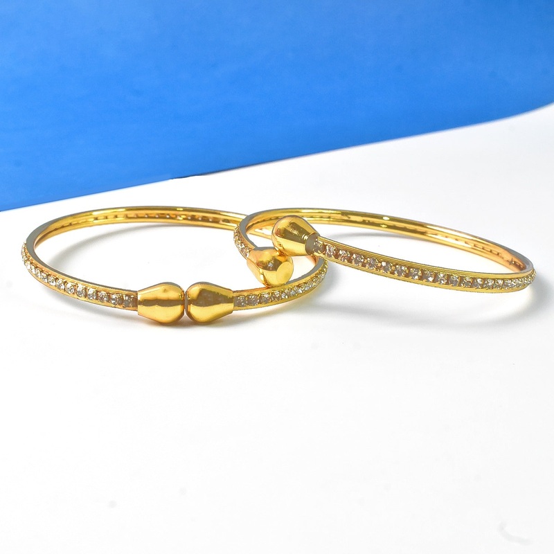 Premium Golden Bangles (1 Pair)