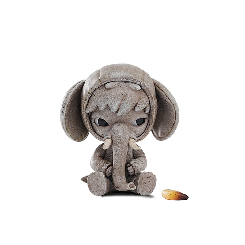 POP MART Hirono Elephant in the Room 100% Figurine